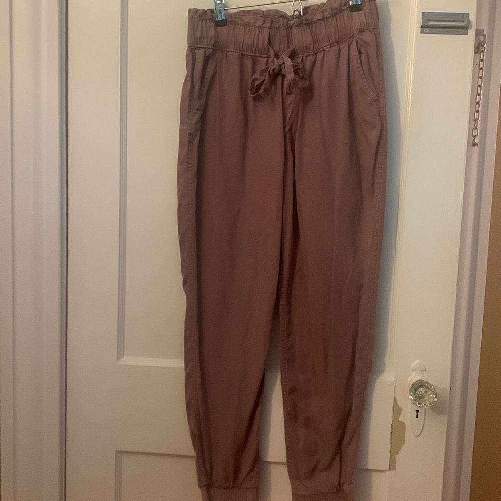High waisted jogger pants size medium